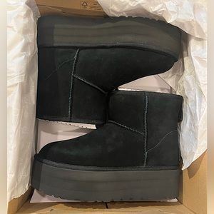 Ugg Classic Mini Platform sz 7